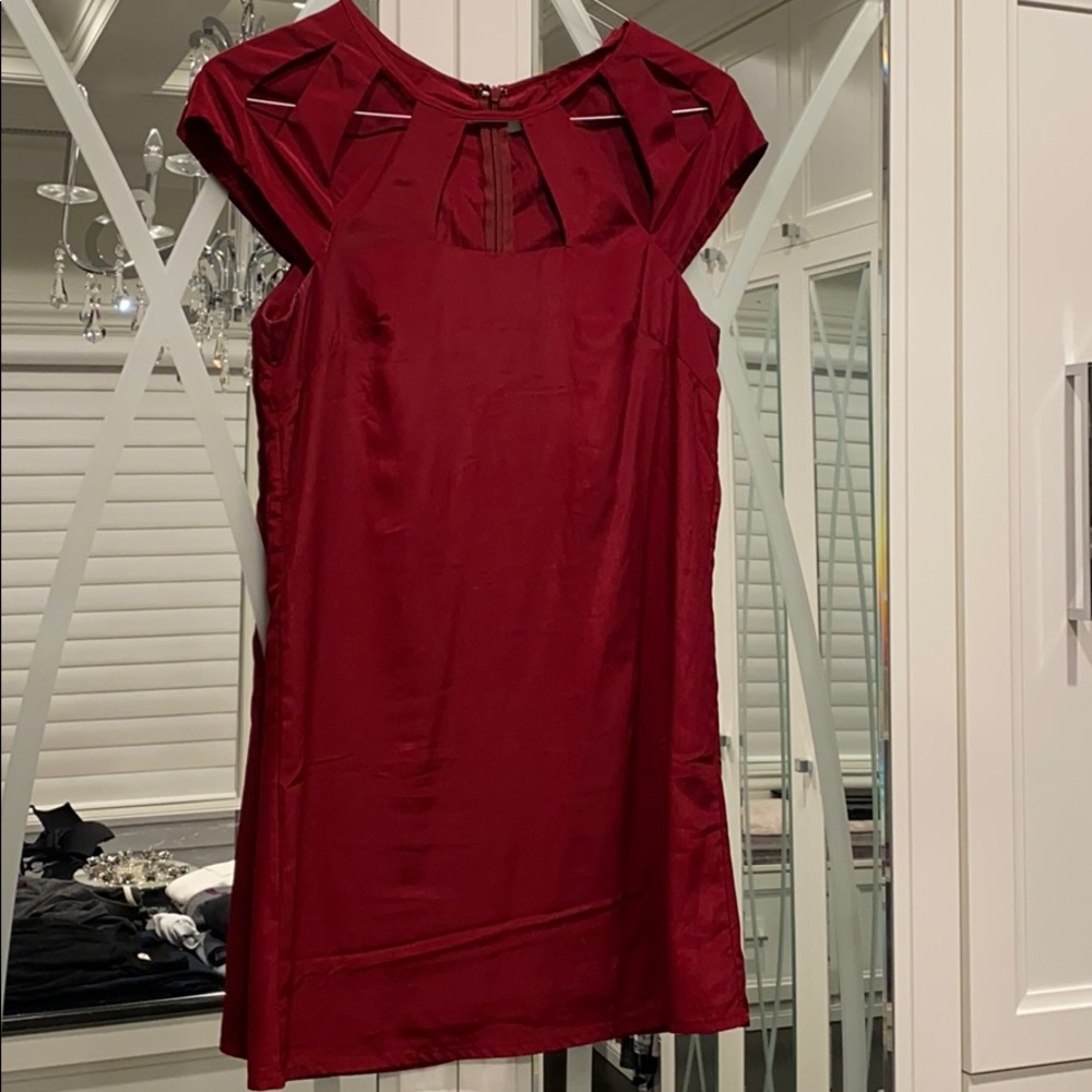 Burgundy red cutout dress